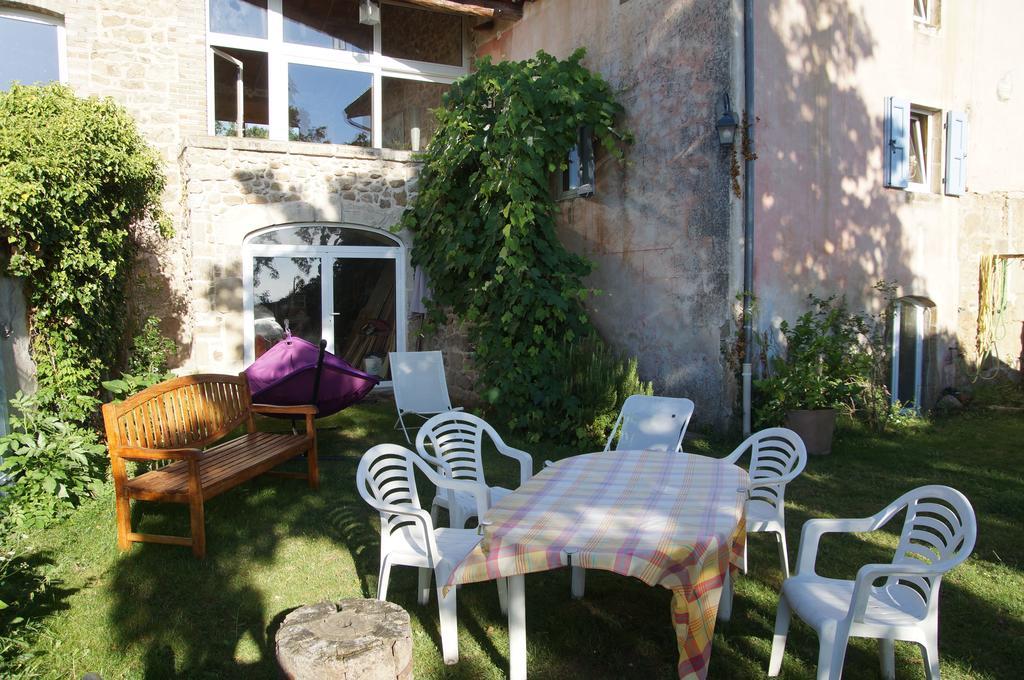 Le Grand Noe Bed and Breakfast Roisey Exteriör bild