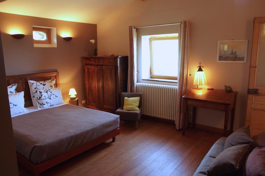 Le Grand Noe Bed and Breakfast Roisey Exteriör bild