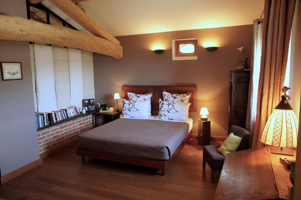 Le Grand Noe Bed and Breakfast Roisey Exteriör bild