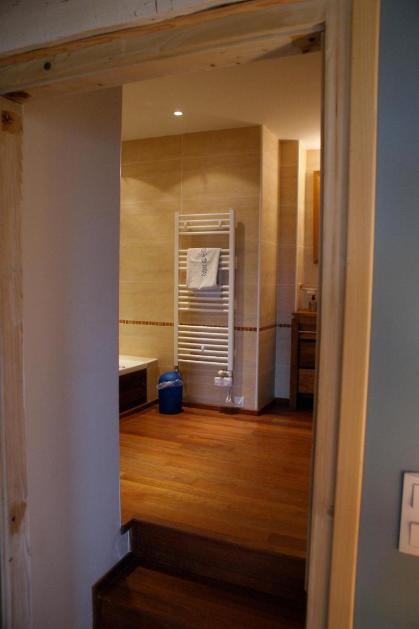 Le Grand Noe Bed and Breakfast Roisey Exteriör bild